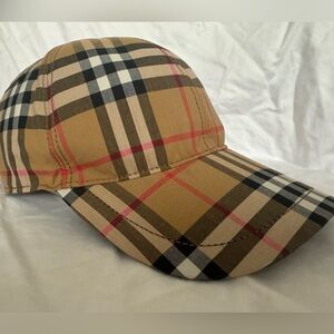 Burberry hat cap